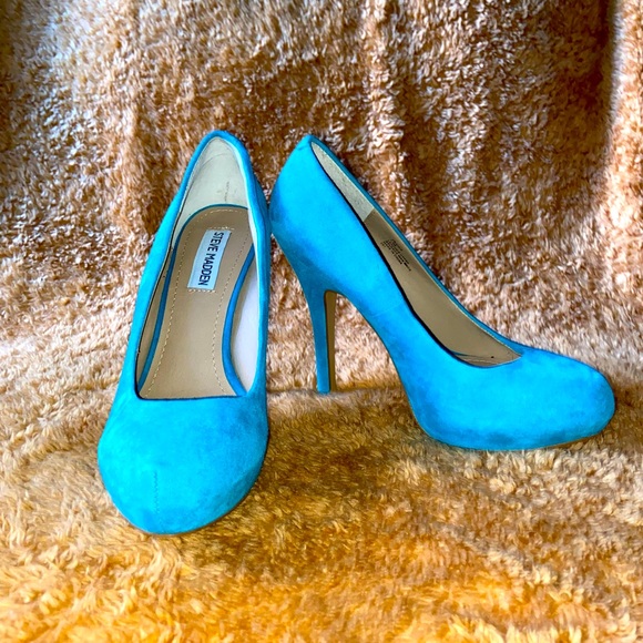 Steve Madden Suede Blue Round Toe Platform Heels - Picture 3 of 4